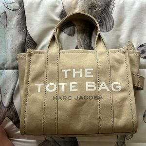Small tote bag